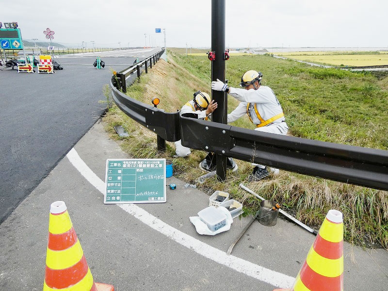 令和元年　坂元　街灯施工